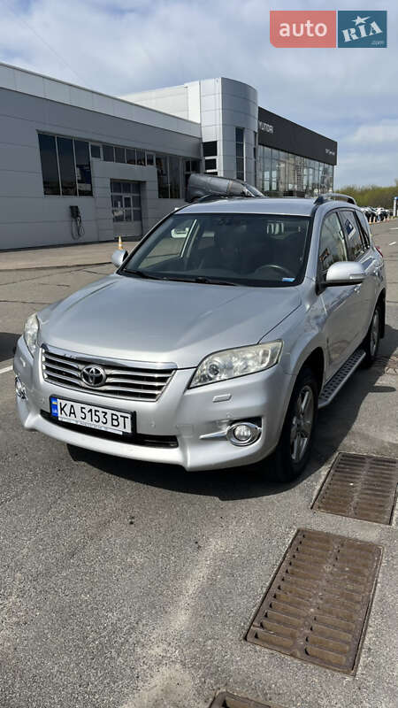 Позашляховик / Кросовер Toyota RAV4 2012 в Києві фото 11 Позашляховик / Кросовер Toyota RAV4 2012 в Києві