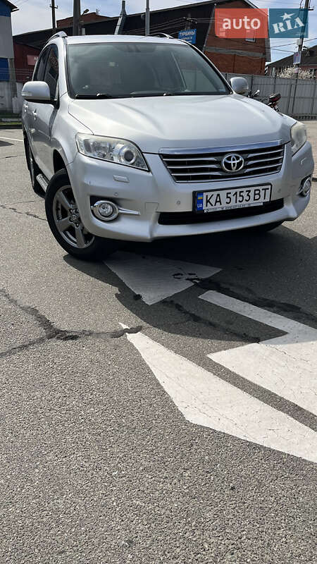 Позашляховик / Кросовер Toyota RAV4 2012 в Києві фото 2 Позашляховик / Кросовер Toyota RAV4 2012 в Києві