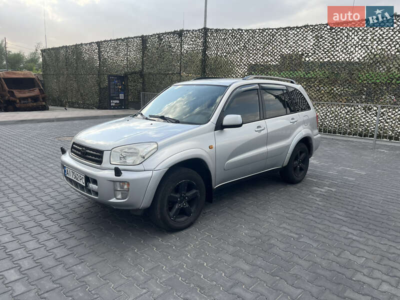 Toyota RAV4 2002