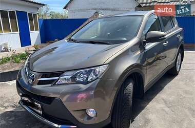 Позашляховик / Кросовер Toyota RAV4 2013 в Києві