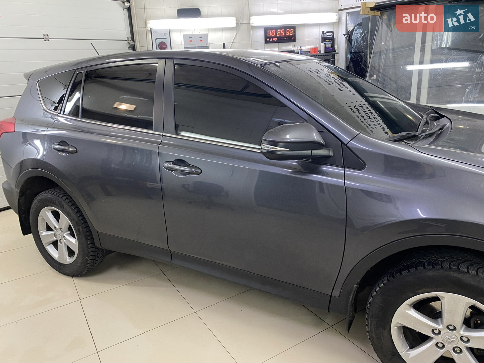2014 Toyota RAV 4 - мініатюра 4