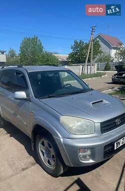 Внедорожник / Кроссовер Toyota RAV4 2003 в Шевченкове