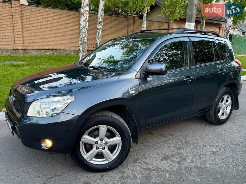 Позашляховик / Кросовер Toyota RAV4 2007 в Дніпрі