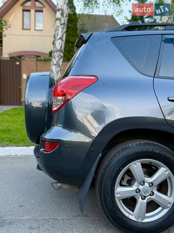 Позашляховик / Кросовер Toyota RAV4 2007 в Дніпрі