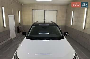 Внедорожник / Кроссовер Toyota RAV4 2023 в 