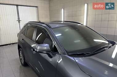 Внедорожник / Кроссовер Toyota RAV4 2024 в 
