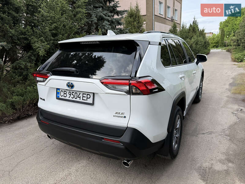 Позашляховик / Кросовер Toyota RAV4 2022 в Києві