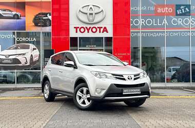 Внедорожник / Кроссовер Toyota RAV4 2013 в 