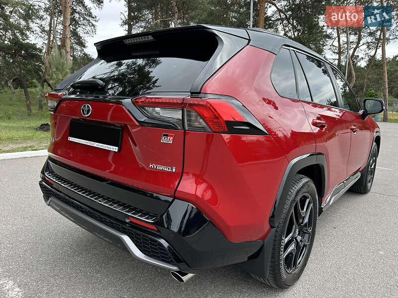 Внедорожник / Кроссовер Toyota RAV4 2024 в Киеве