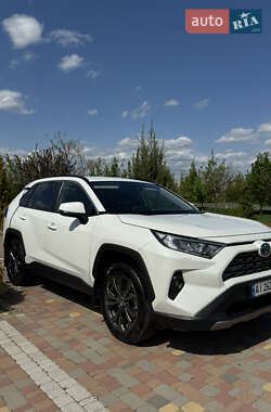 Внедорожник / Кроссовер Toyota RAV4 2021 в Тетиеве