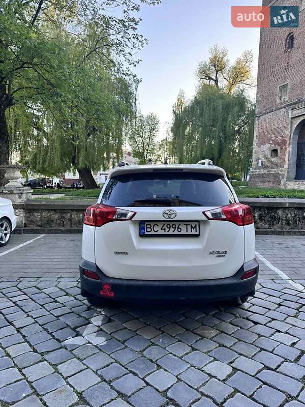 Внедорожник / Кроссовер Toyota RAV4 2013 в Дрогобыче