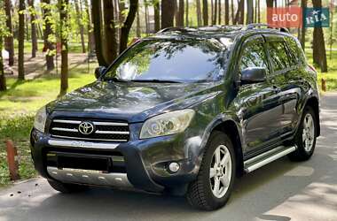 Внедорожник / Кроссовер Toyota RAV4 2008 в Киеве