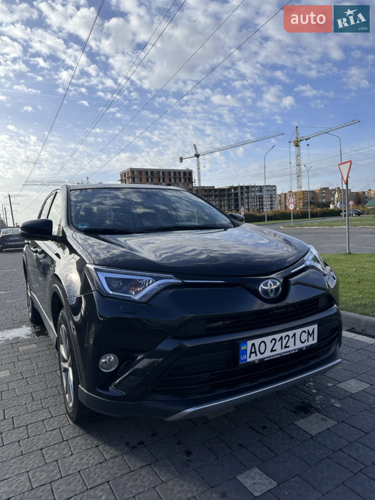 2018 Toyota RAV 4 - фото 1