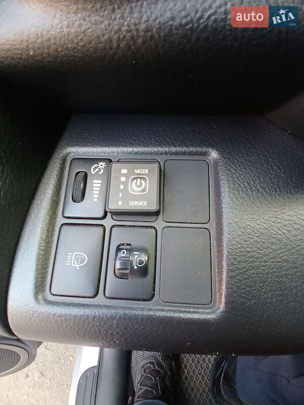 Позашляховик / Кросовер Toyota RAV4 2007 в Ромнах