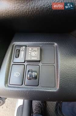 Позашляховик / Кросовер Toyota RAV4 2007 в 