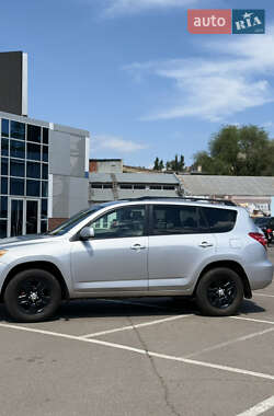 Внедорожник / Кроссовер Toyota RAV4 2011 в 