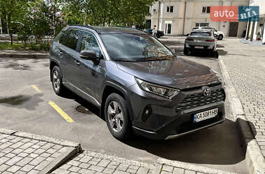 Позашляховик / Кросовер Toyota RAV4 2022 в Черкасах