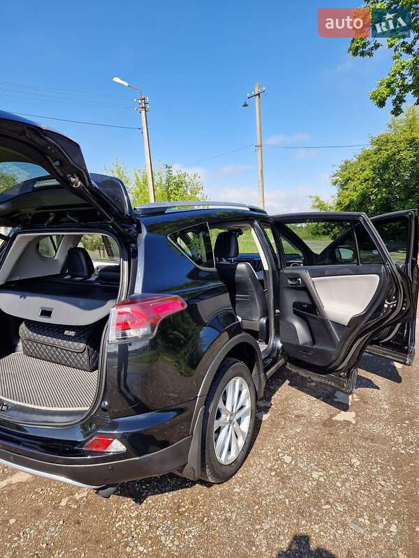 Позашляховик / Кросовер Toyota RAV4 2018 в Золочеві фото 21 Позашляховик / Кросовер Toyota RAV4 2018 в Золочеві