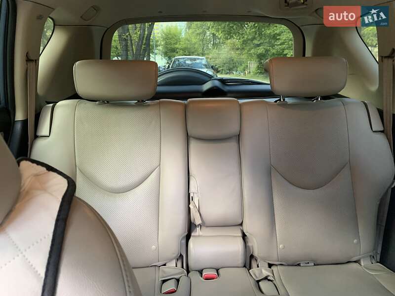 Позашляховик / Кросовер Toyota RAV4 2008 в Києві