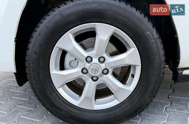 Позашляховик / Кросовер Toyota RAV4 2011 в 