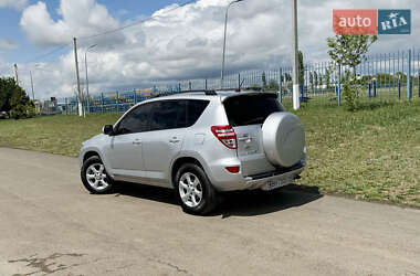 Внедорожник / Кроссовер Toyota RAV4 2010 в 