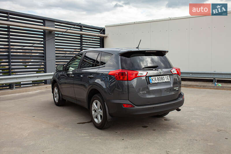 Внедорожник / Кроссовер Toyota RAV4 2013 в Киеве