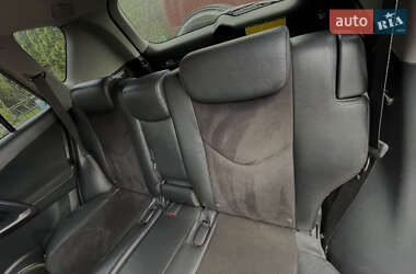 Внедорожник / Кроссовер Toyota RAV4 2010 в 