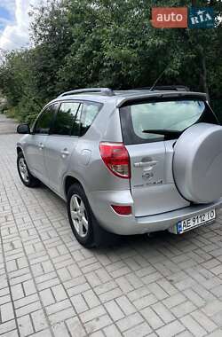 Внедорожник / Кроссовер Toyota RAV4 2007 в 