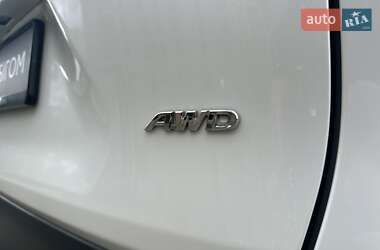 Внедорожник / Кроссовер Toyota RAV4 2022 в 