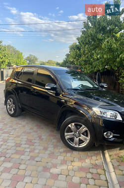 Внедорожник / Кроссовер Toyota RAV4 2010 в Тернополе