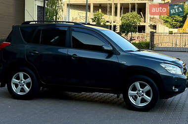 Внедорожник / Кроссовер Toyota RAV4 2007 в 