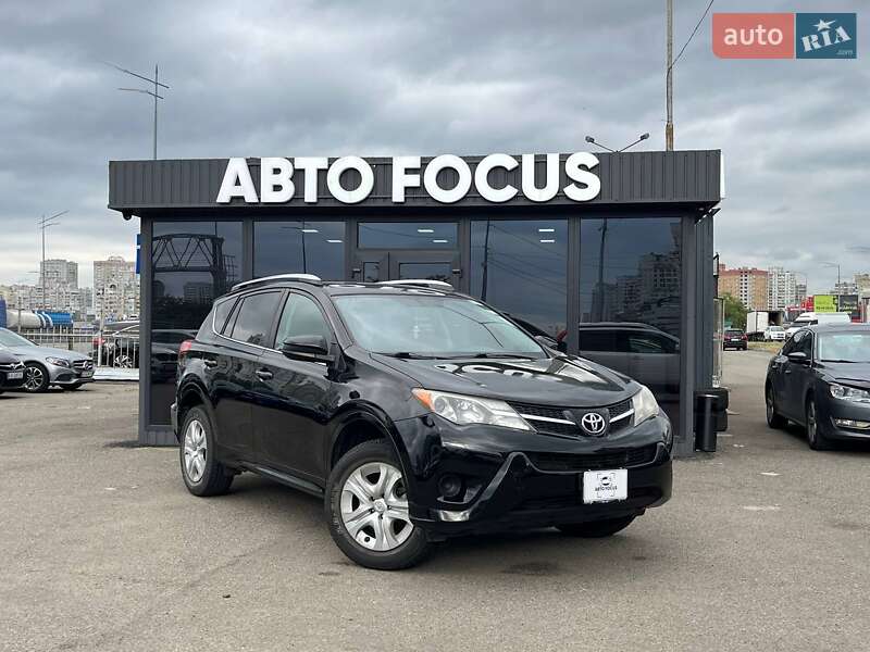 Toyota RAV4 2015