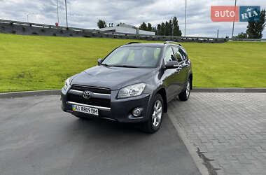 Внедорожник / Кроссовер Toyota RAV4 2010 в Киеве