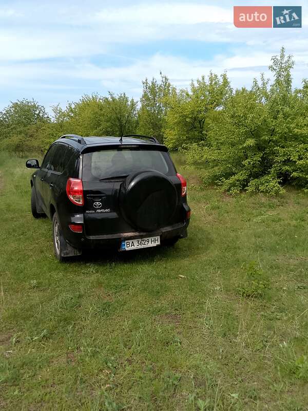 Внедорожник / Кроссовер Toyota RAV4 2008 в Кропивницком