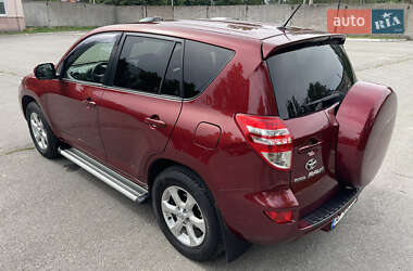 Внедорожник / Кроссовер Toyota RAV4 2010 в 