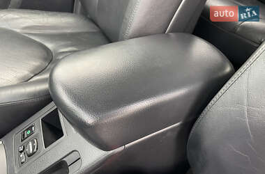 Внедорожник / Кроссовер Toyota RAV4 2010 в 