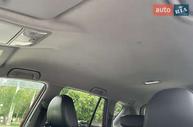 Внедорожник / Кроссовер Toyota RAV4 2010 в 