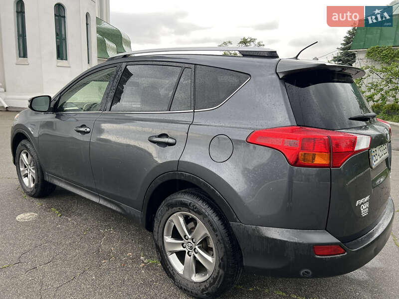 Внедорожник / Кроссовер Toyota RAV4 2015 в Киеве
