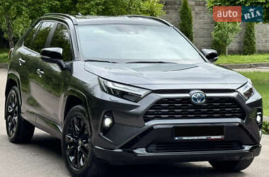 Внедорожник / Кроссовер Toyota RAV4 2024 в Ровно