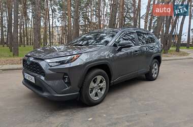 Внедорожник / Кроссовер Toyota RAV4 2022 в Черкассах