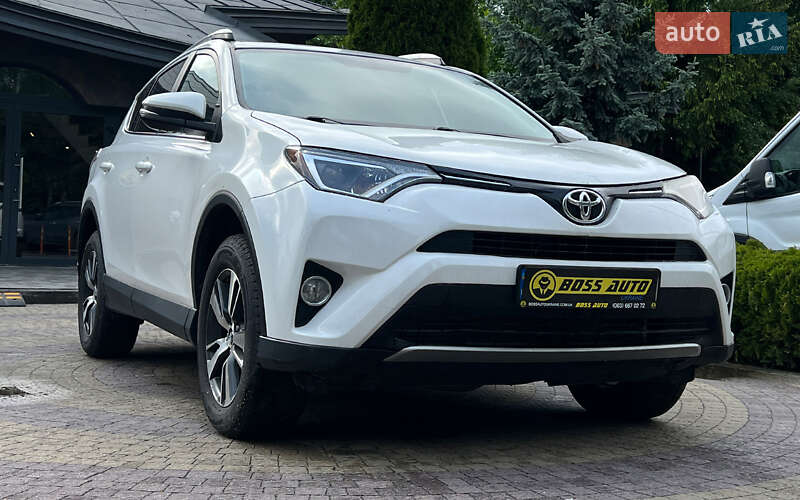 Toyota RAV4 2016