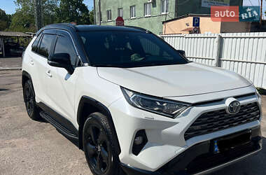 Внедорожник / Кроссовер Toyota RAV4 2020 в Одессе