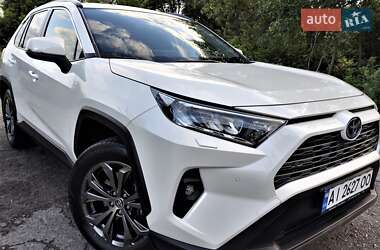 Внедорожник / Кроссовер Toyota RAV4 2021 в Белой Церкви