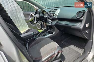 Внедорожник / Кроссовер Toyota RAV4 2008 в 