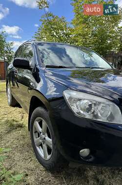Позашляховик / Кросовер Toyota RAV4 2006 в Калуші