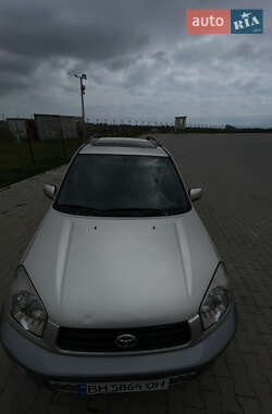 Внедорожник / Кроссовер Toyota RAV4 2002 в 