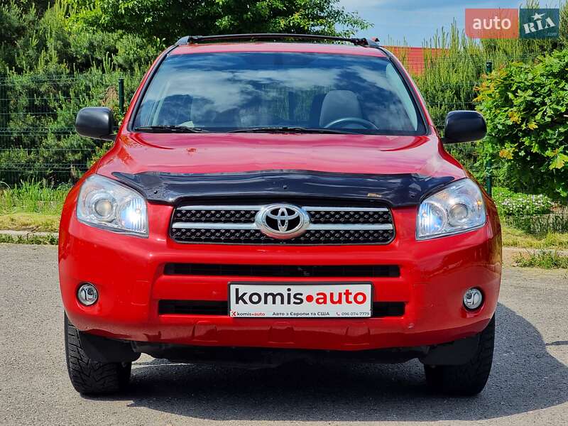 Позашляховик / Кросовер Toyota RAV4 2012 в Хмельницькому