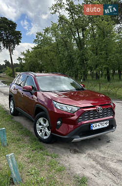 Позашляховик / Кросовер Toyota RAV4 2019 в Києві