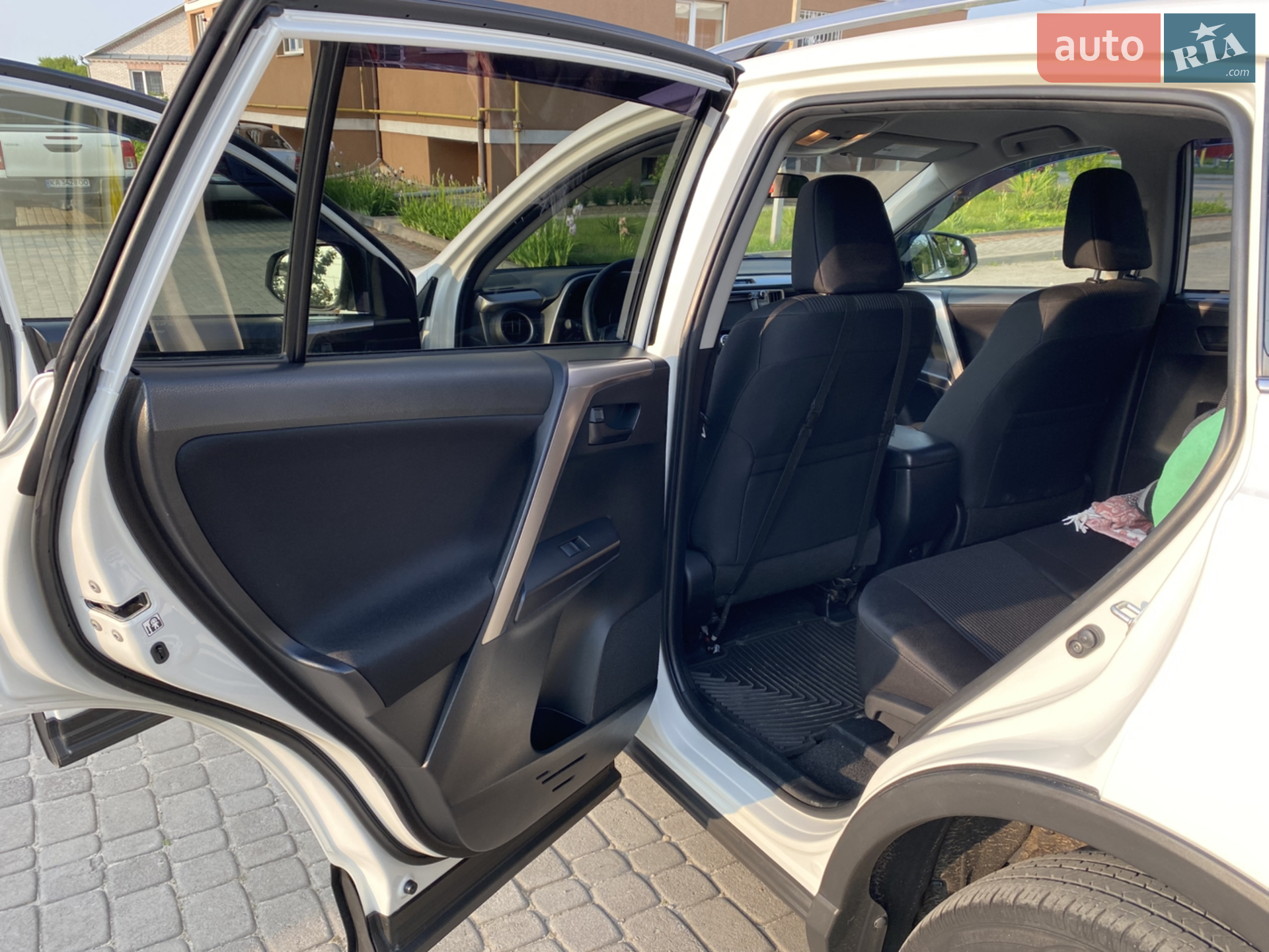 2016 Toyota RAV 4 - мініатюра 28