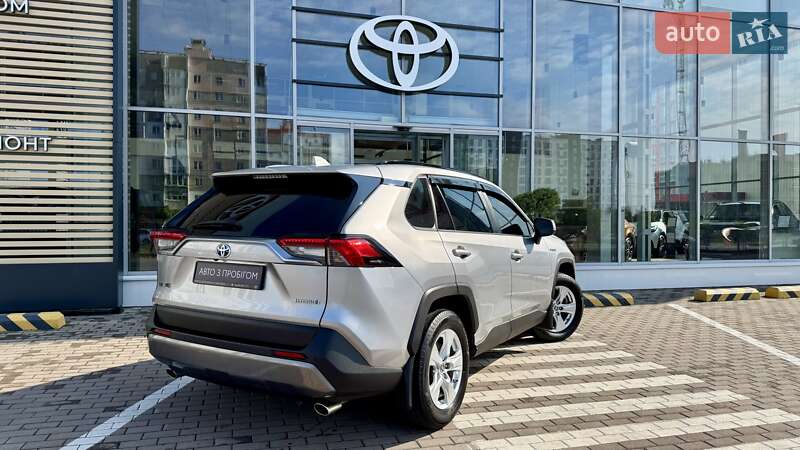 Внедорожник / Кроссовер Toyota RAV4 2020 в Чернигове